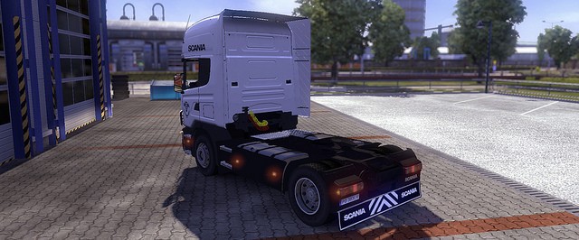 6C8F_5AA5918C.jpg